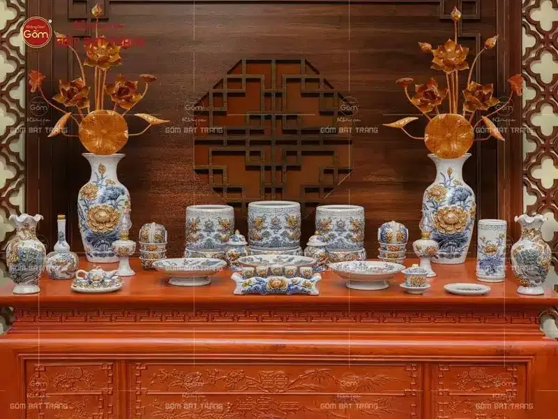 Bát hương gốm sứ Bát Tràng đẹp, truyền thống cho không gian thờ cúng linh thiêng